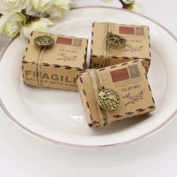 50 adet / grup Yaratıcı Küçük Kraft Kağıt Pusula Düğün Şeker Kutusu DIY Mini Toprak Asılı Süsler Kağıt Parti Doğum Günü Hediye Kutusu