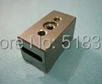 Chmer CH831 - 3 Tutucu Tabanı Üst Güç Besleme Plakası Otomatik Diş Açma 23mm*44mm * T20mm için WEDM-LS tel kesme makinası Parçaları