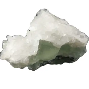 72.8 gNatural yeşil florit, beyaz kalsit büyümesi, mineral örneği