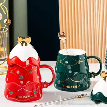 Yeni noel hediyesi Seramik Kupa Yaratıcı Noel Ağacı kapaklı kupa kaşık Ev Kahve Fincanı