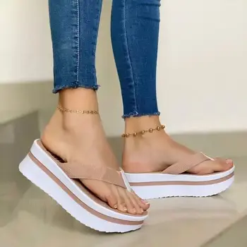 2022 Yeni Kadın Sandalet Flip Flop Ayakkabı Kadın Kama Platformu Kadın Kalın Alt Terlik Yaz Bayanlar Rahat Ayakkabı Bayan Ayakkabıları