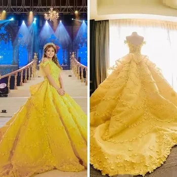 Gorgeoues Parlak Sarı Quinceanera Elbiseler Kapaklı Kollu 3D Çiçek Aplike Sweep Tren Custom Made Tatlı 16 Parti Topu G