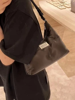 Yüksek Kaliteli PU Deri Koltukaltı Çanta Kadınlar İçin 2022 Marka Trend Numarası omuz çantası ve Çantalar Kadın Seyahat El Çantası