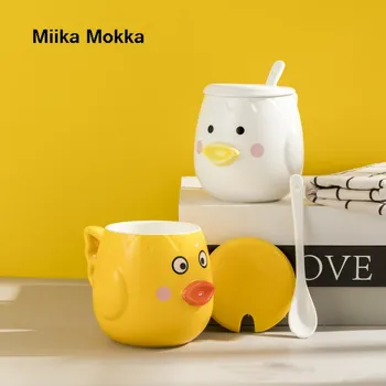 500 ML 3D Yaratıcı Hayvan Kahve kapaklı kupa Kaşık Beyaz Sarı çift bardakları Sevimli Karikatür Ördek Seramik Kupalar süt kupası Drinkware