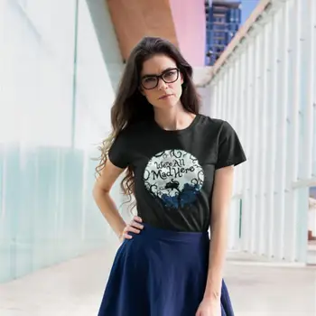 Johnny Depp T-Shirt Biz Yeniden Tüm Mad Burada T Gömlek Mor Yeni Moda Kadın tişört %100 Pamuk Sokak Giyim Bayanlar Tee Gömlek