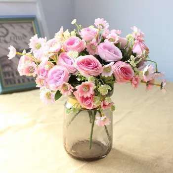 sahte ipek güller yapay çiçekler küçük pembe düğün buketi ev doğum günü DIY dekorasyon beyaz yapay papatya çiçekleri