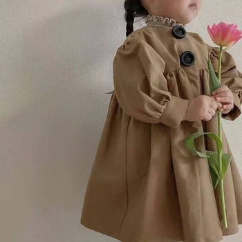 Sonbahar Yeni Bebek Kız Siper Elbiseler Düz Renk Toddler Kız Casual Düğme Elbise Gevşek Prenses Çocuk Giysileri Retro Dış Giyim