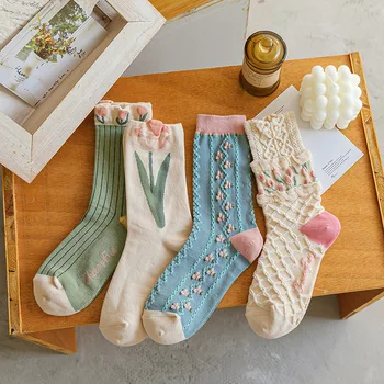10 Pairs Yeni Kadın Çorap Rahat Çiçek Trend Pamuk Çorap Kızlar Fırfırlı Fırfır Sevimli Tatlı Nefes Kawaii Ekip Çorap kızlar için