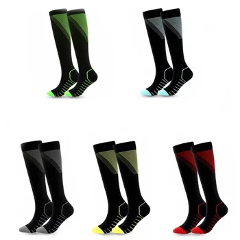 Renk Desen V Şeklinde Spor Sıkıştırma Çorap Sıkıştırma varis çorabı Streç Çorap Hareket Tayt Açık spor