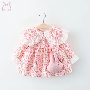 2 Adet / takım Bebek Kız Dantel Elbiseler Sonbahar Moda Çiçek Yenidoğan Çocuk Giysileri Lapal Tatlı Yürüyor Kostüm 0 İla 3 Y + çanta
