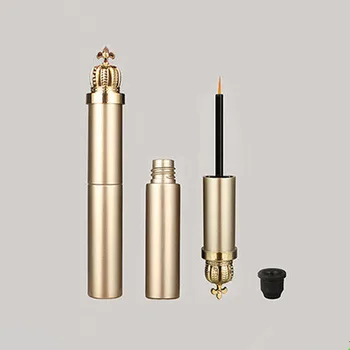 8ml Boş Kozmetik Altın Taç Dudak Parlatıcısı Dudak Sır Kapları Makyaj Eyeliner Değnek Fırça ambalaj şişesi DIY Güzellik Kirpik Şişesi